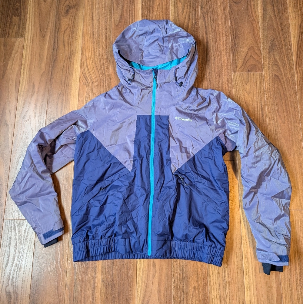 Columbia Two-Tone Blue Ski Jacket